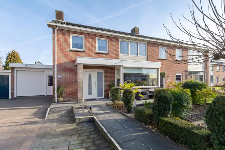 Photo 2 of Nobellaan 106