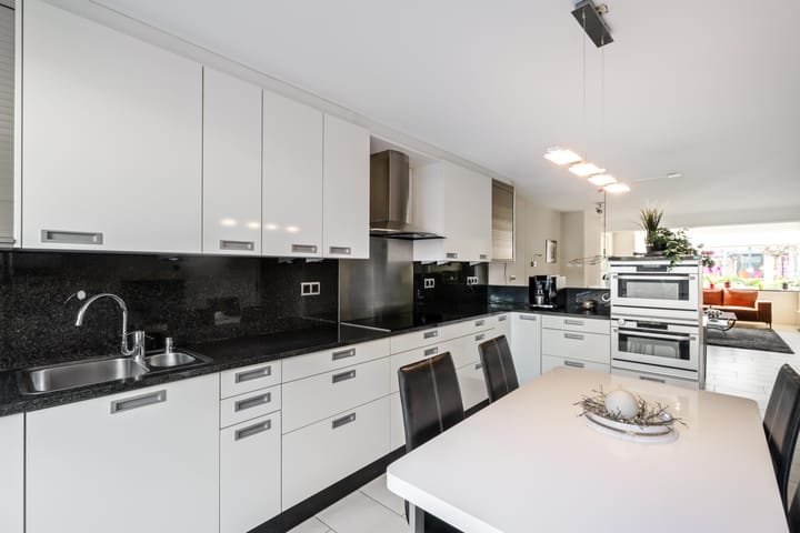 Foto 15 van Nobellaan 106