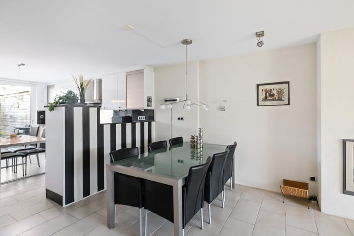 Foto 12 van Nobellaan 106