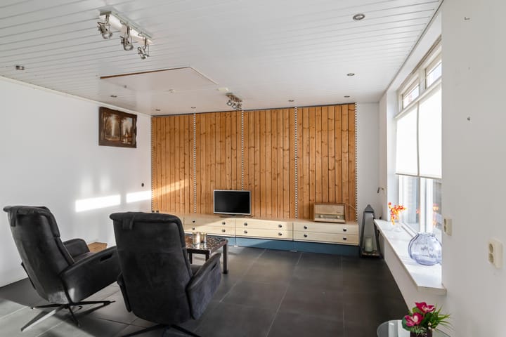 Foto 41 van Nobellaan 106