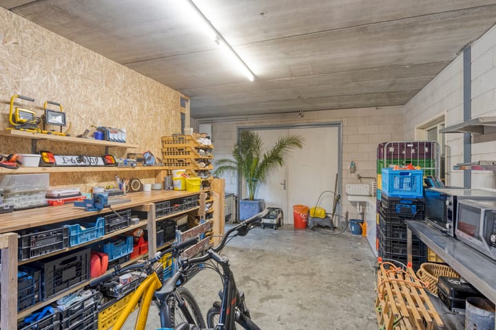 Foto 44 van Stationsweg Oost 191