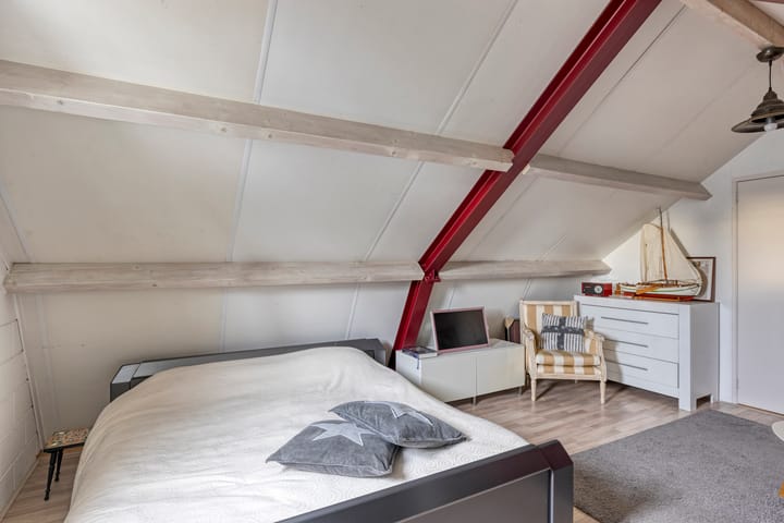 Foto 48 van Stationsweg Oost 191