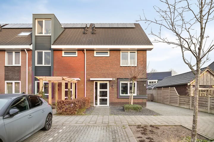 Foto 4 van Ennikstraat 1