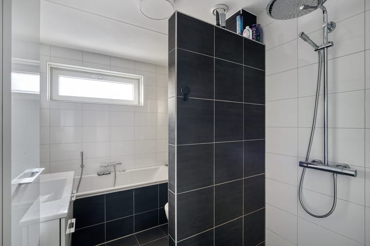 Foto 20 van Ennikstraat 1