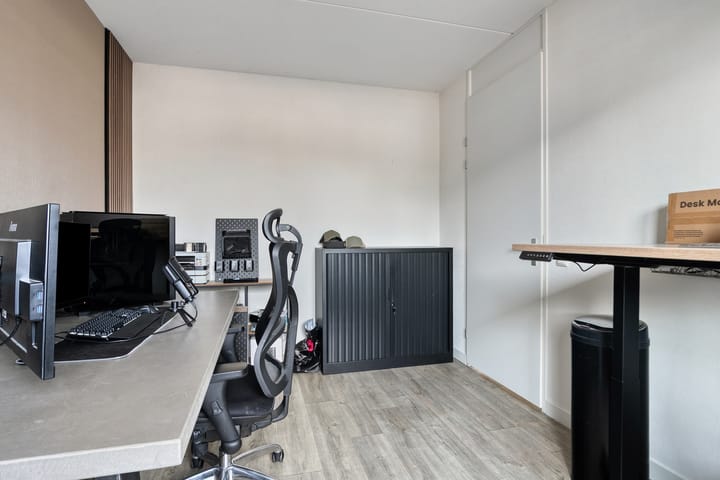 Foto 23 van Ennikstraat 1