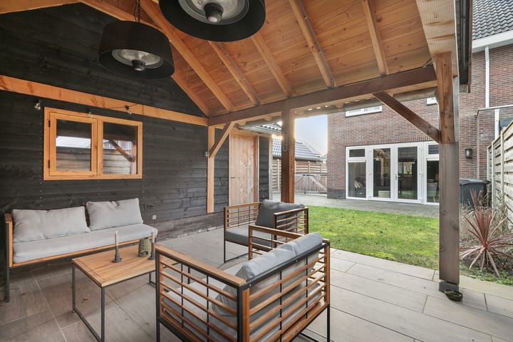 Foto 29 van Ennikstraat 1