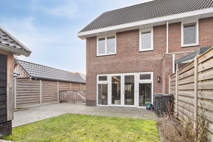 Foto 35 van Ennikstraat 1