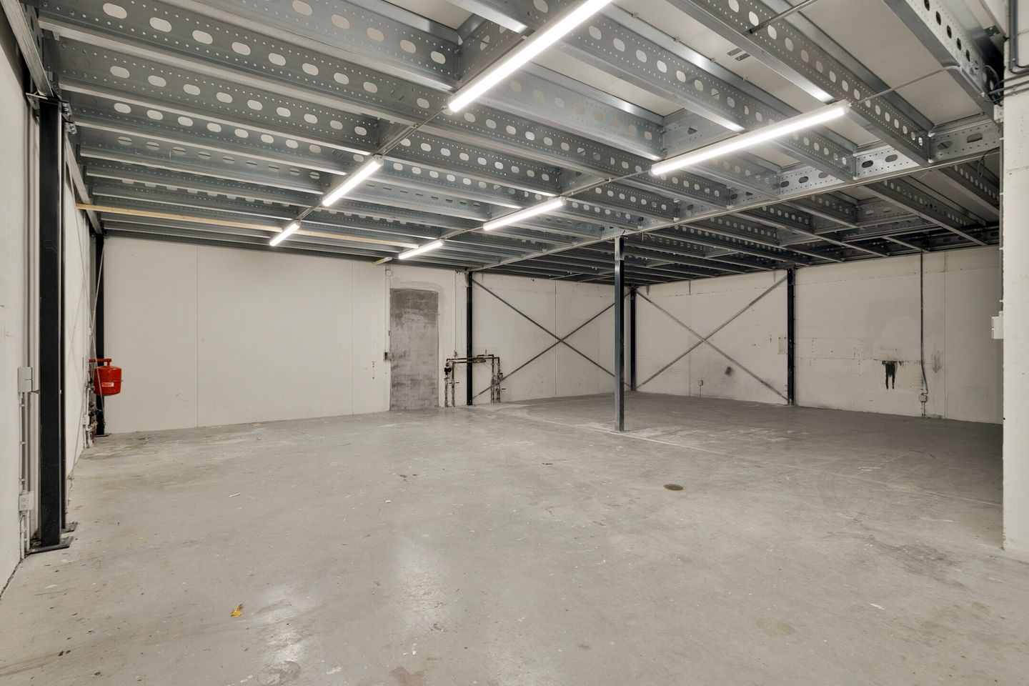 View photo 4 of Jagerserf 19