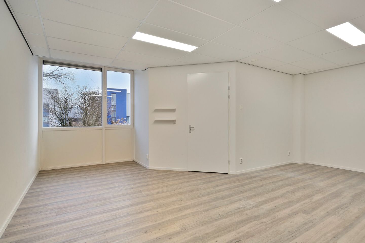 Bekijk foto 2 van Jagerserf 19