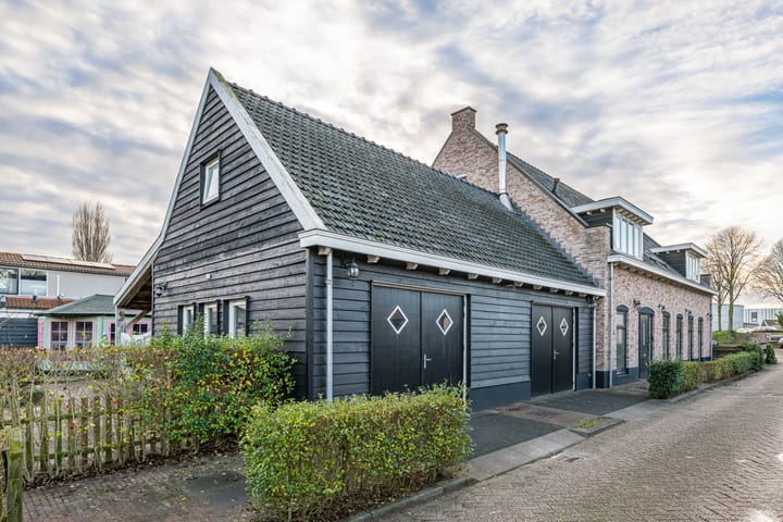 Photo 2 of Onwaardsedijk 12