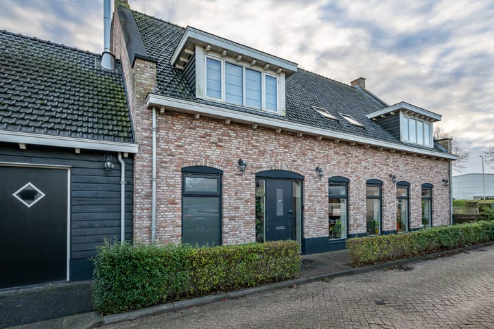 Photo 69 of Onwaardsedijk 12