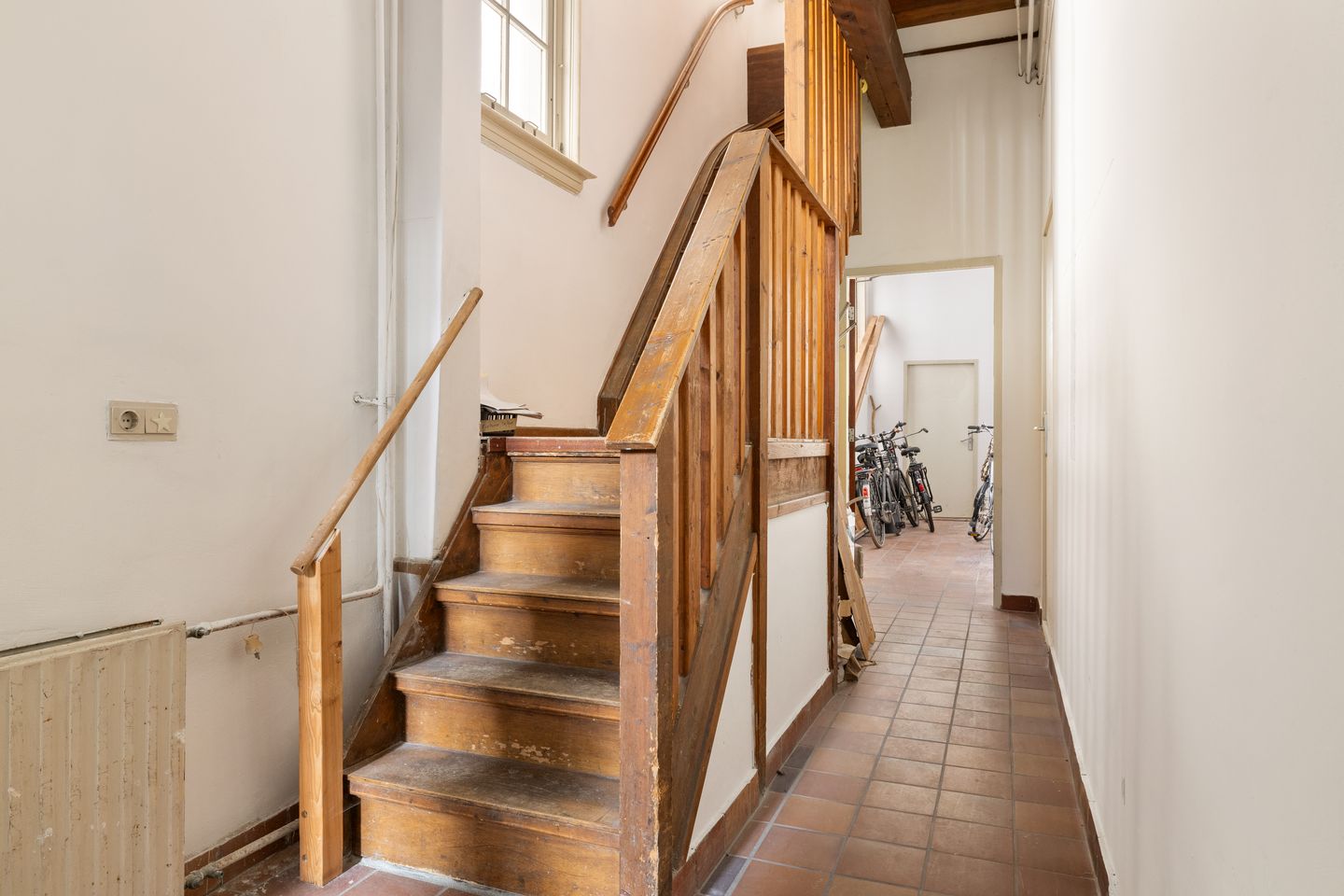 Foto 4 van Bloemstraat 27-2A