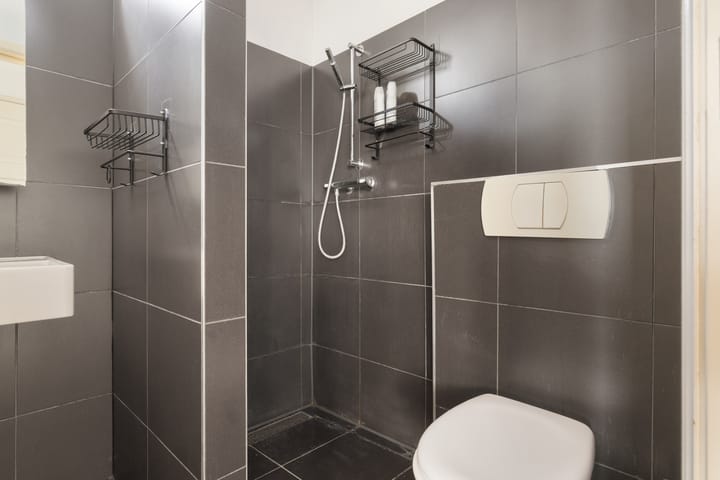 Foto 17 van Bloemstraat 27-2A