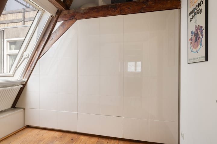 Foto 20 van Bloemstraat 27-2A