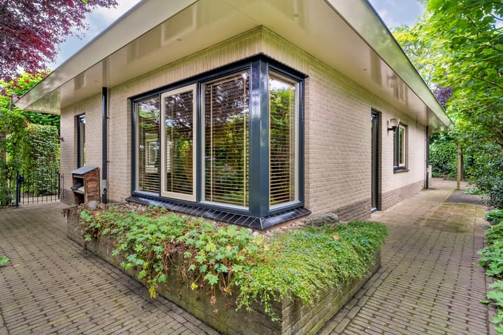 Foto 52 van Teeuwserf 42