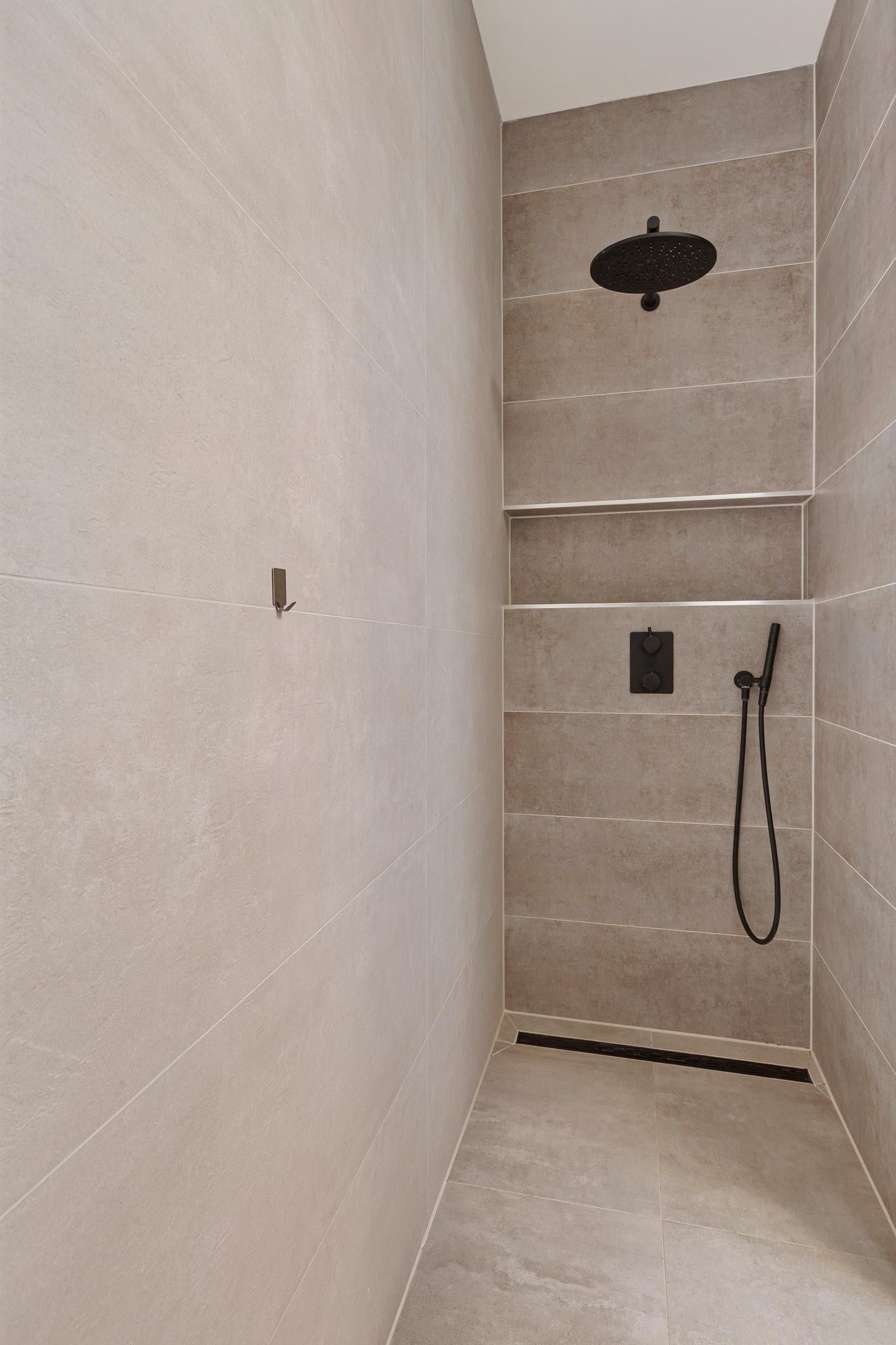 Foto 40 van Aert van der Goesstraat 28-A