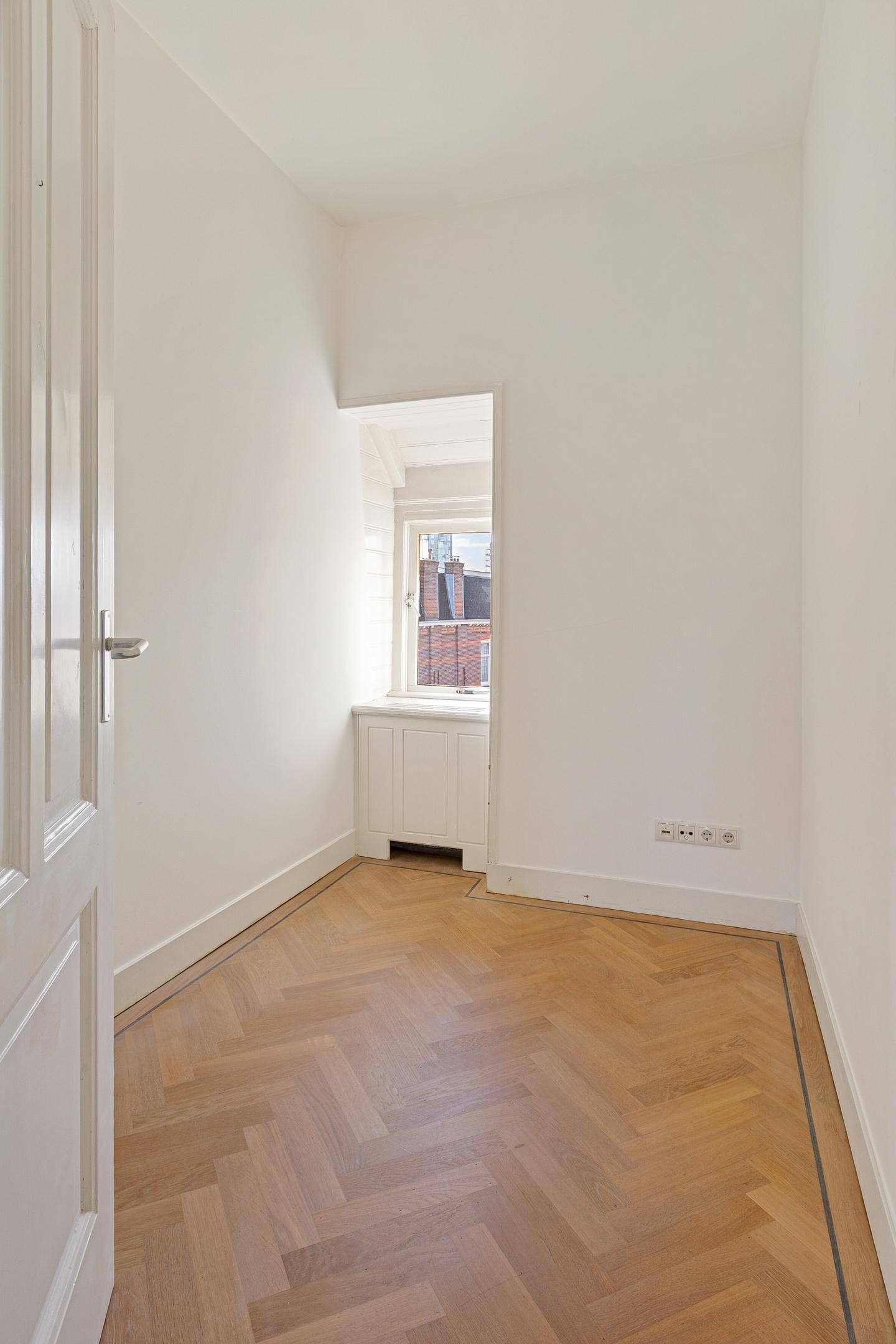 Foto 34 van Aert van der Goesstraat 28-A