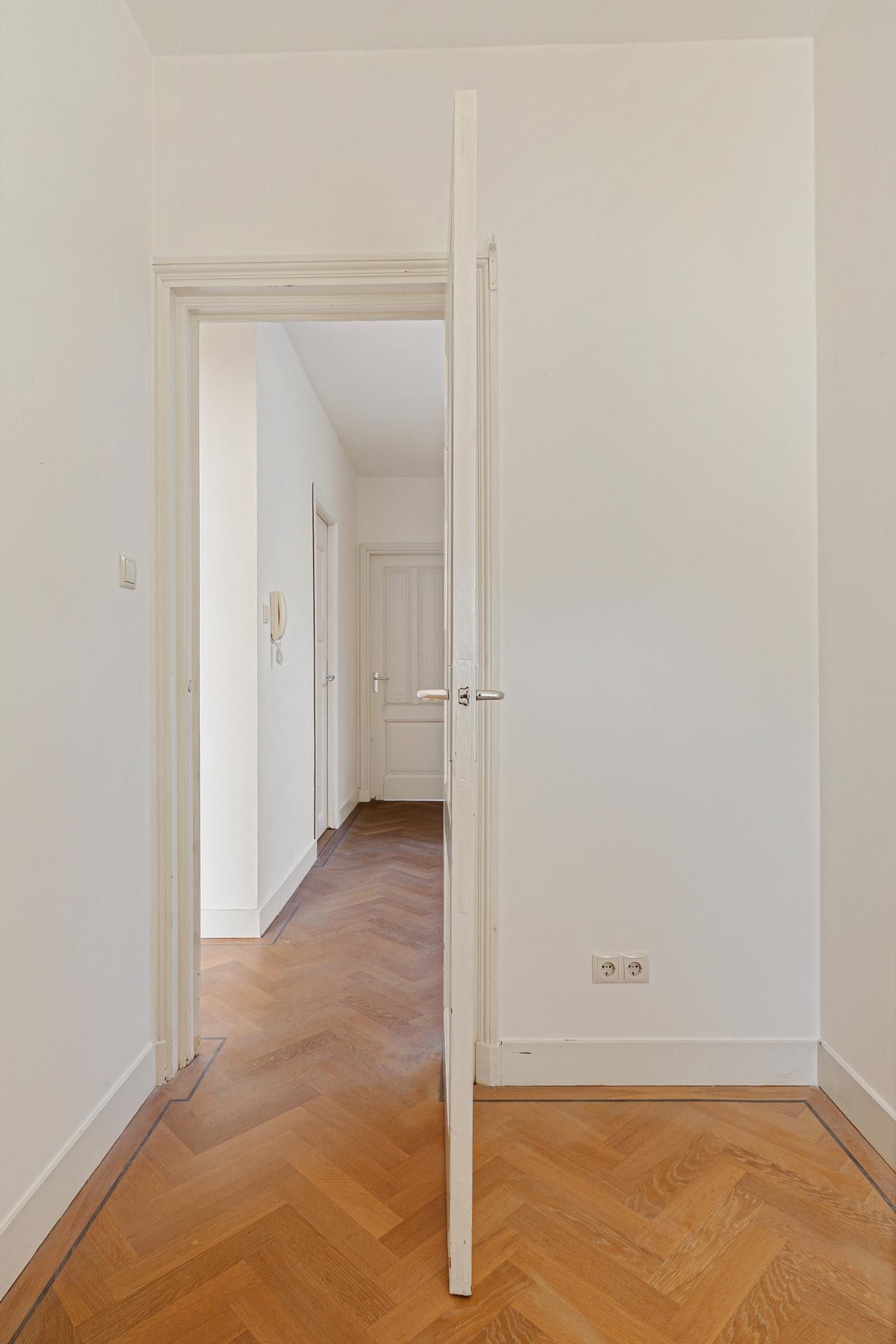 Foto 36 van Aert van der Goesstraat 28-A