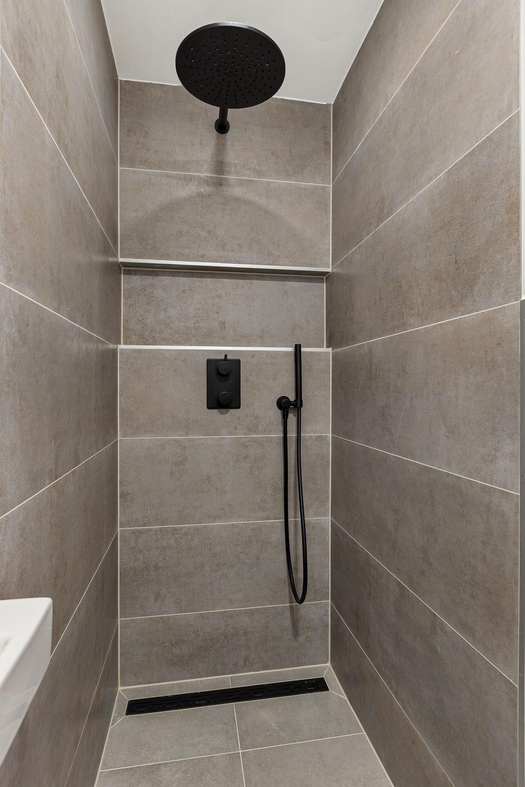 Foto 43 van Aert van der Goesstraat 28-A