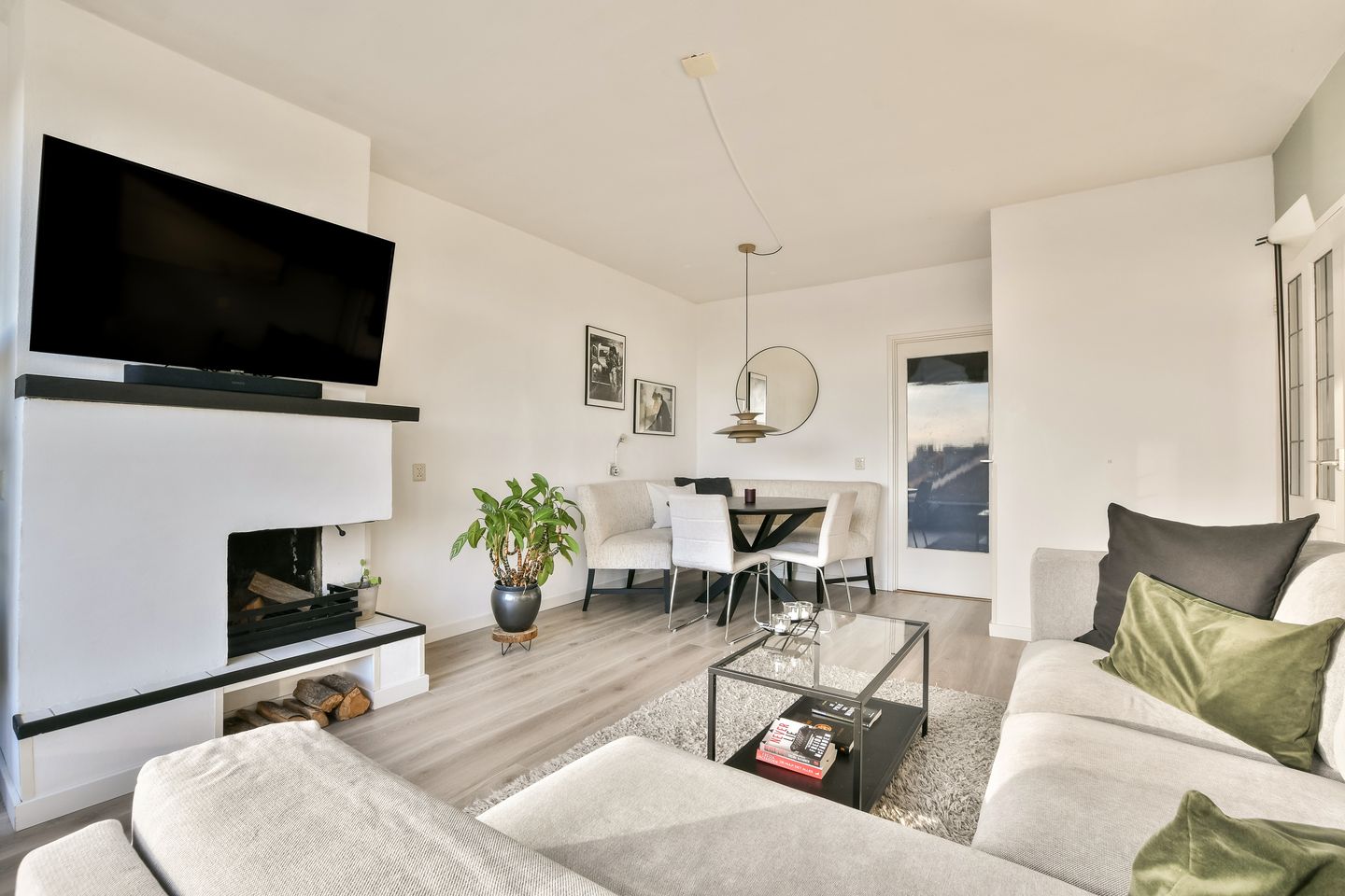 Foto 5 van Leeuwerikenstraat 12-F3