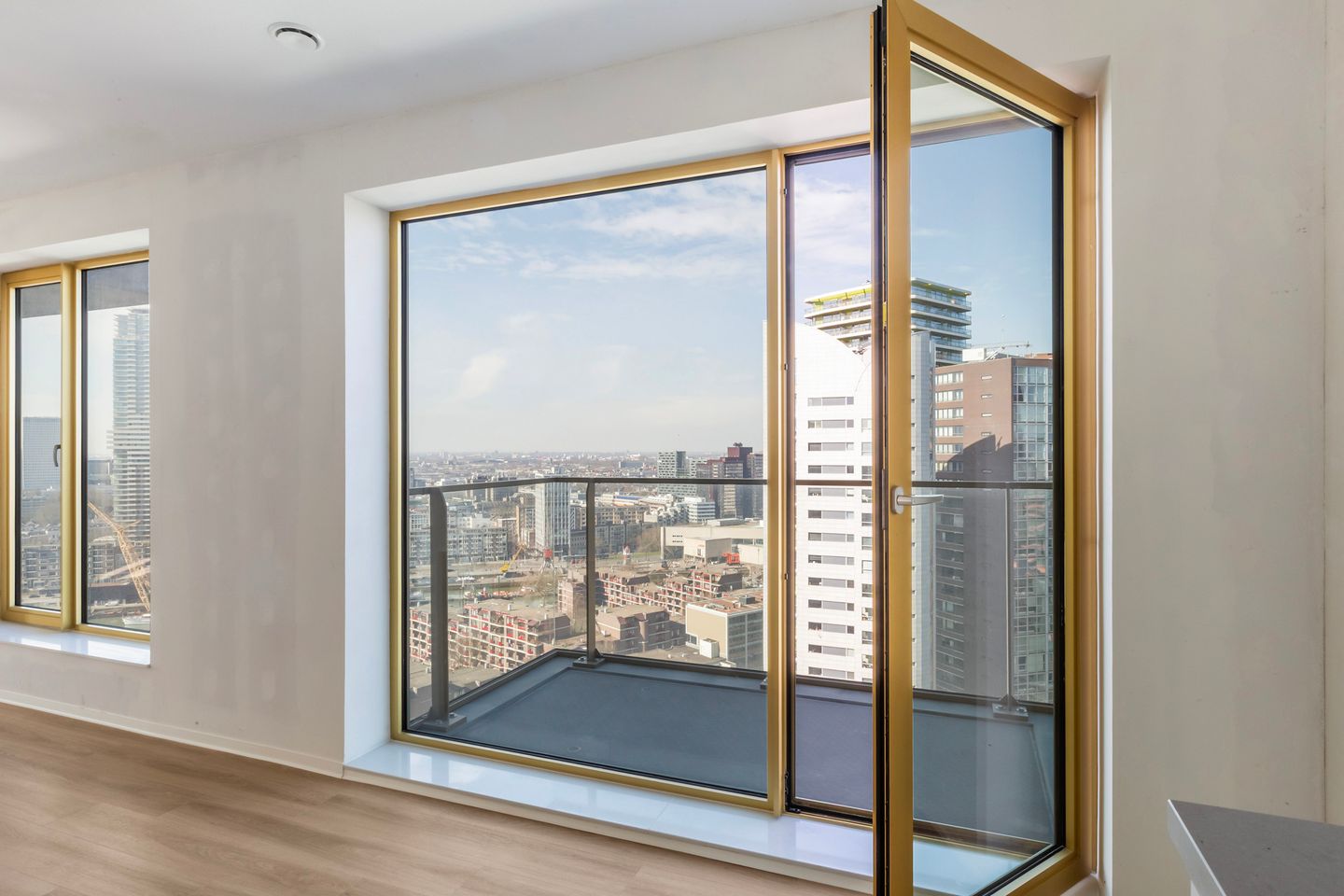 Foto 10 van Hertekade 244