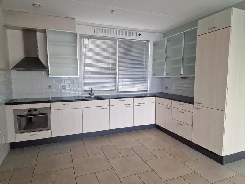 Foto 10 van Robert van 't Hoffstraat 70