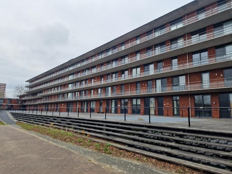 Foto 12 van Robert van 't Hoffstraat 70