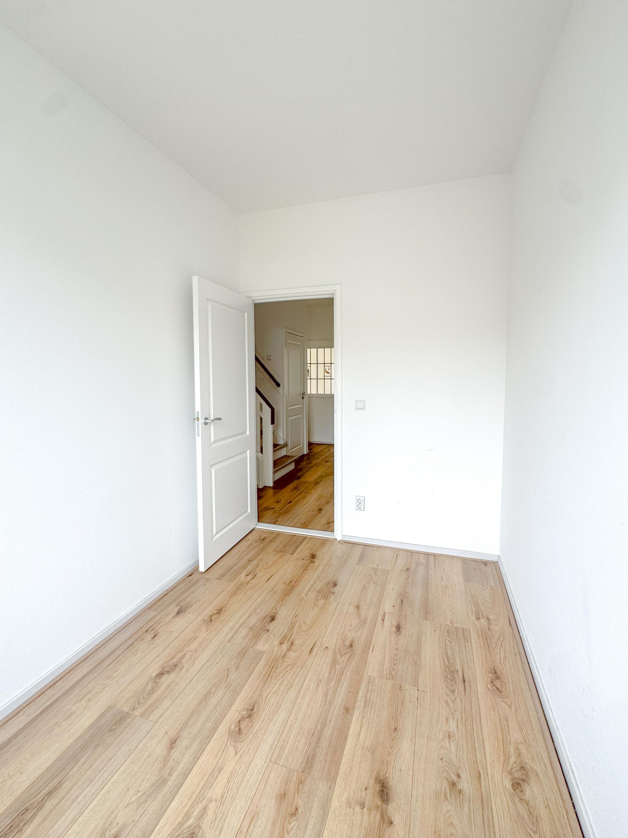 Photo 9 of Sonoystraat 24-C