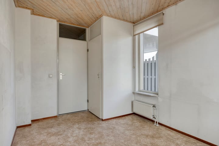 Photo 20 of Asterstraat 33