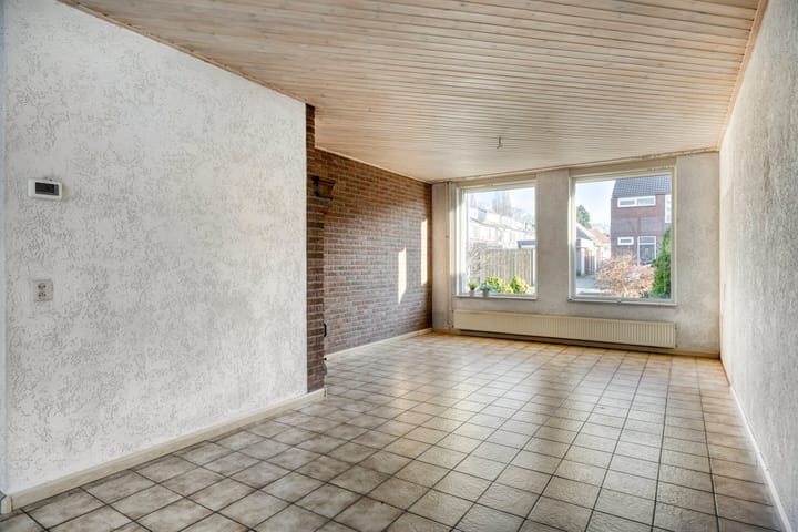 Photo 15 of Asterstraat 33