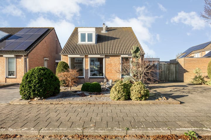 Photo 38 of Asterstraat 33