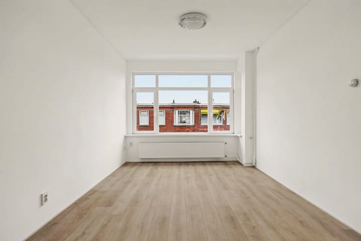 Foto 12 van Velpsestraat 81