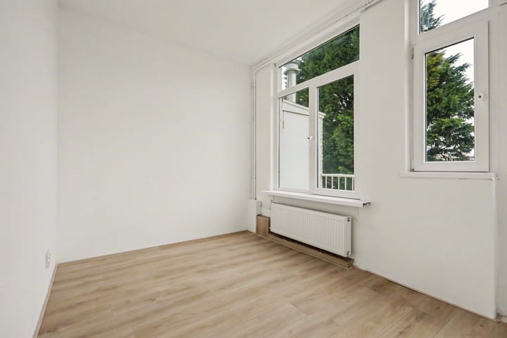 Foto 11 van Velpsestraat 81