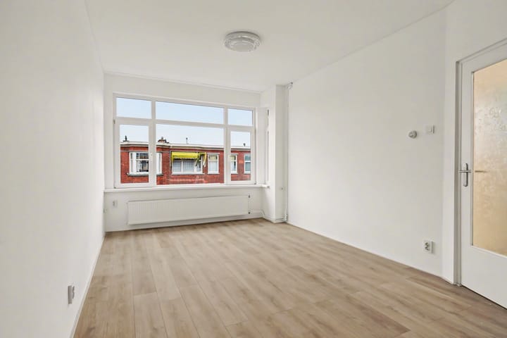 Foto 13 van Velpsestraat 81