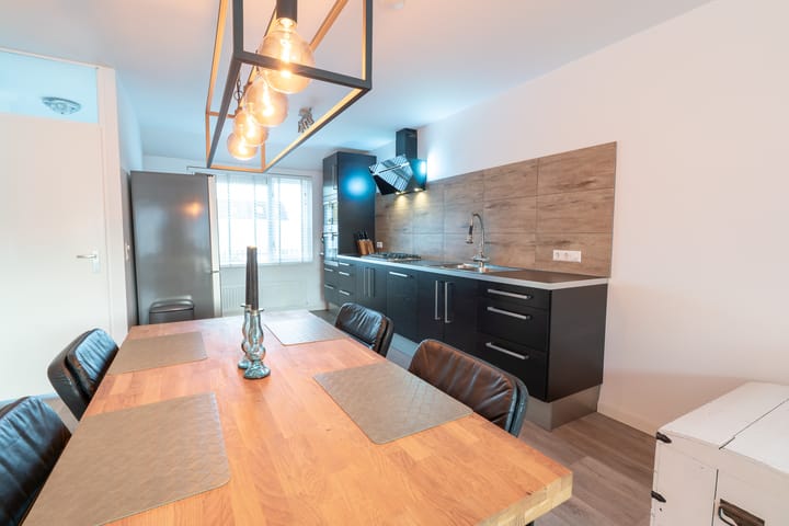 Photo 16 of Akker 96