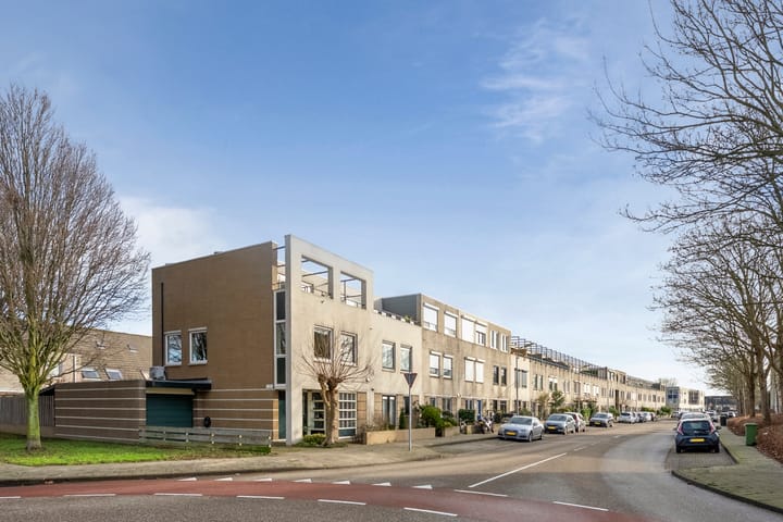 Photo 2 of Vromaadweg 103