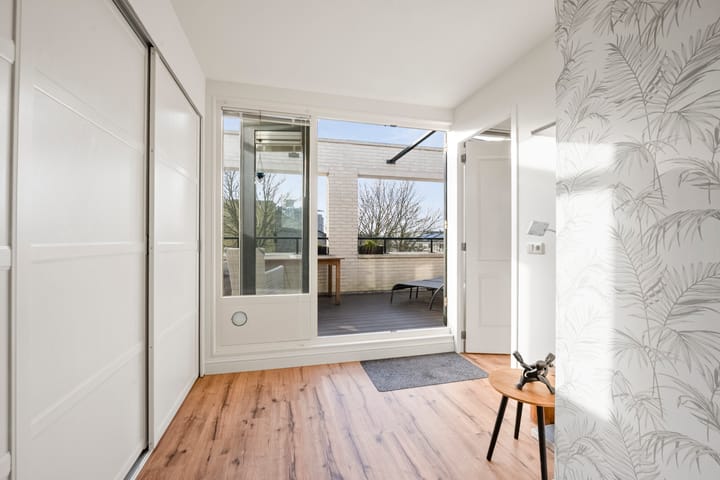 Photo 47 of Vromaadweg 103