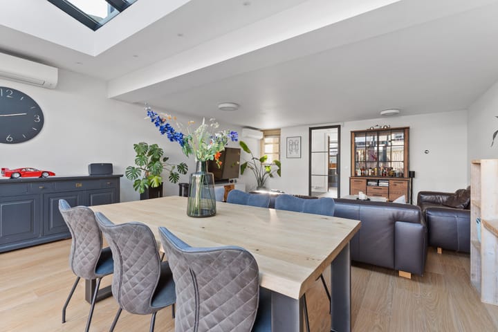 Photo 17 of Hulkstraat 11