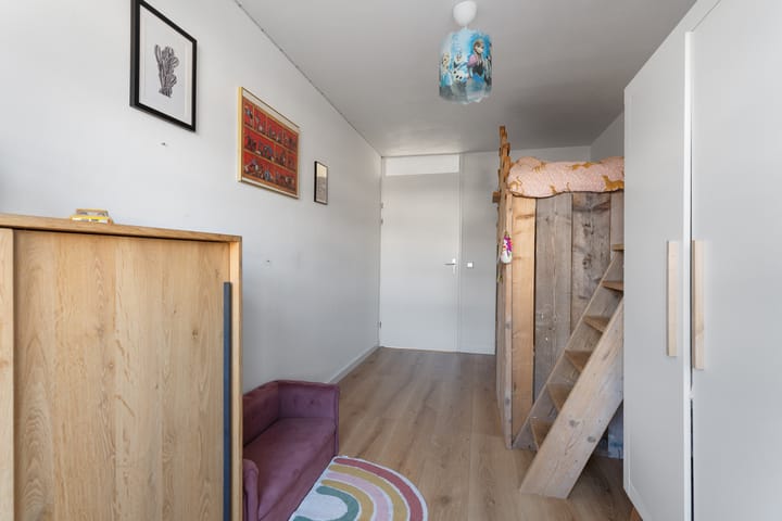 Photo 39 of Hulkstraat 11