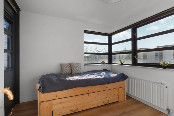 Photo 41 of Hulkstraat 11