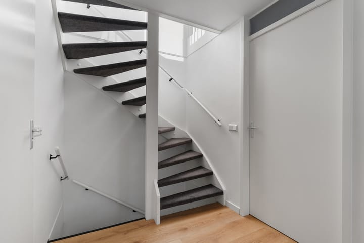 Photo 45 of Hulkstraat 11