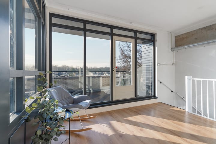 Photo 46 of Hulkstraat 11