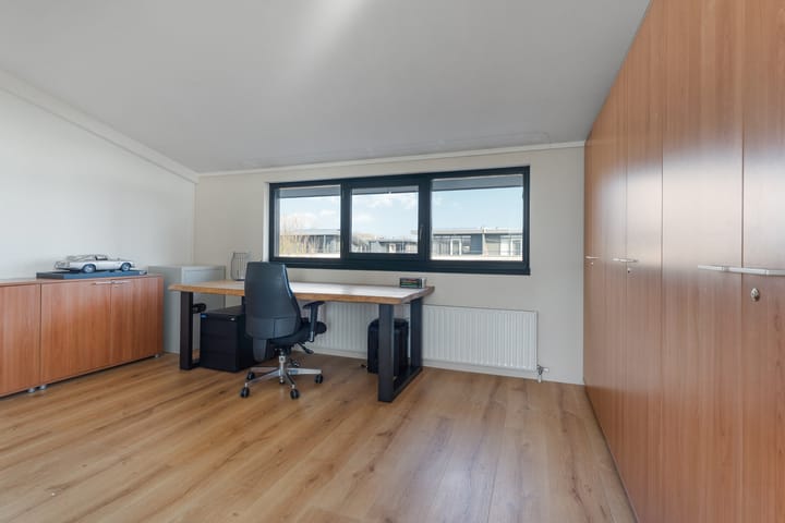 Photo 52 of Hulkstraat 11