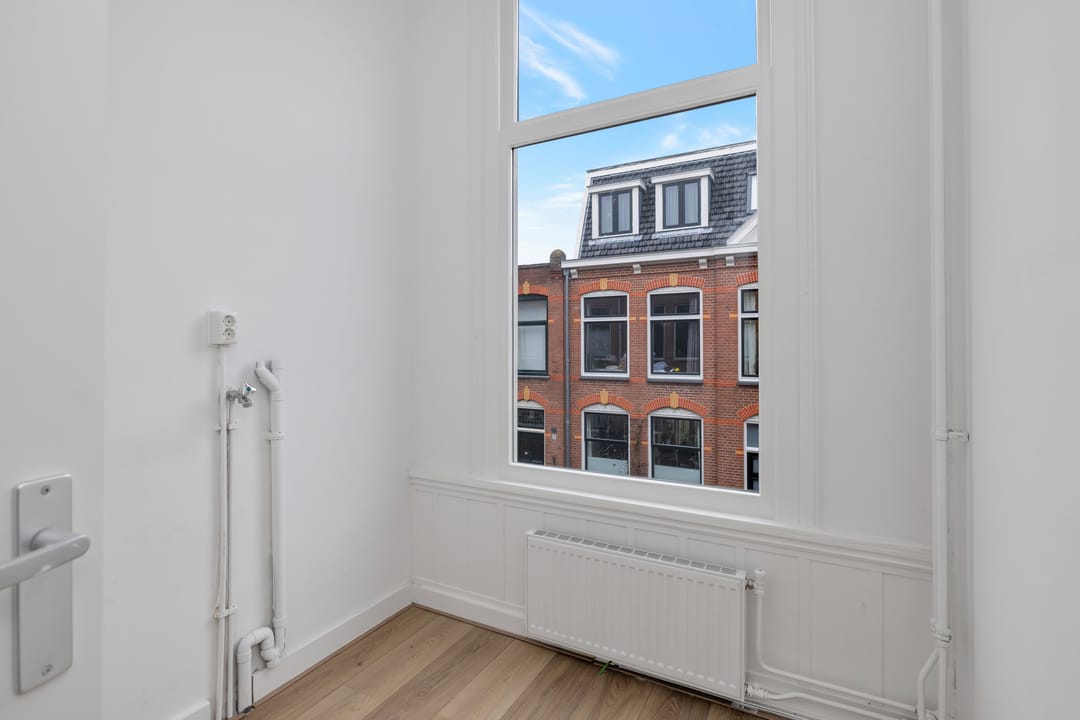 Photo 8 of Badhuisstraat 34-A