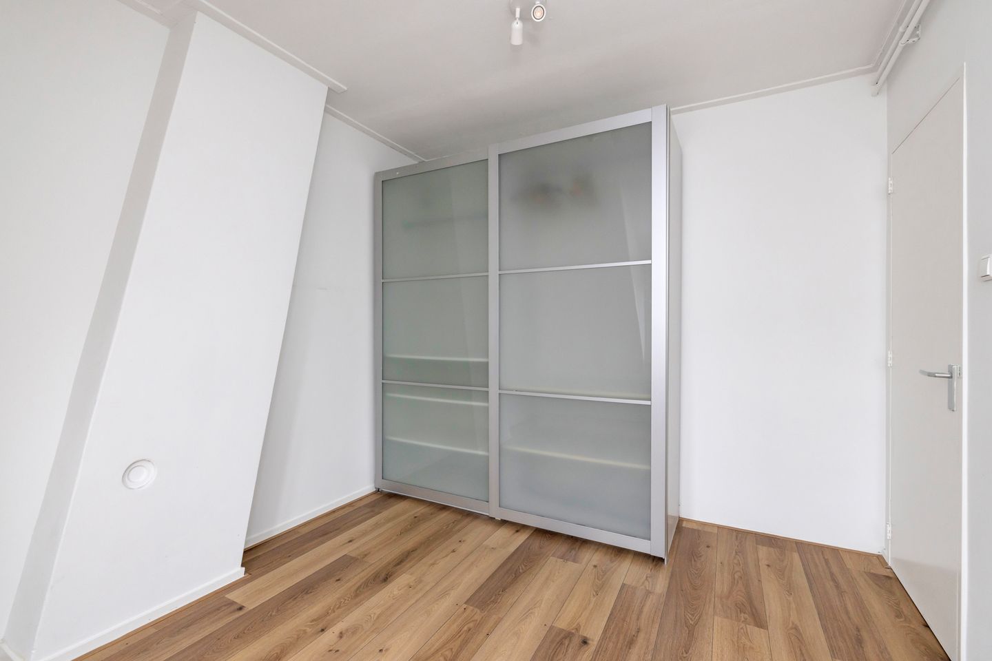 Photo 20 of Badhuisstraat 34-A