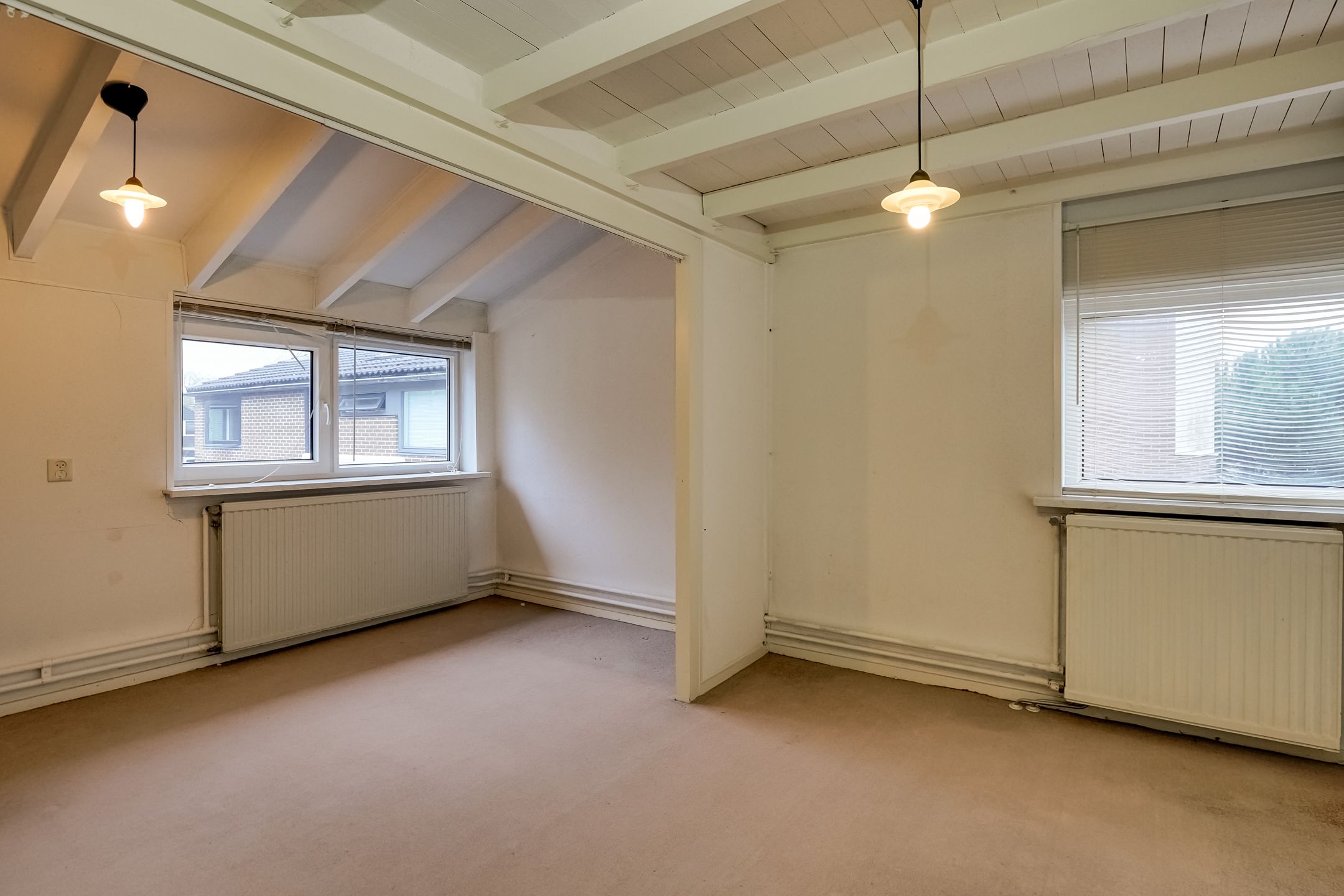 Photo 39 of Schepenen 55