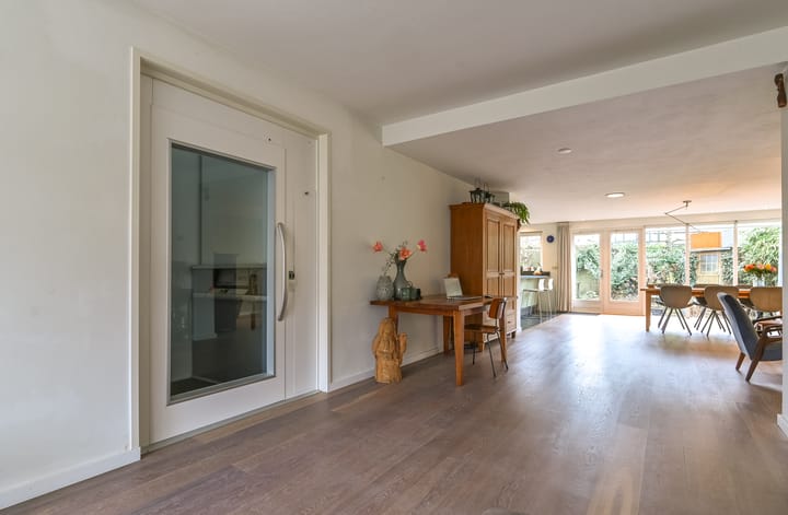 Photo 8 of Roos en Beeklaan 22