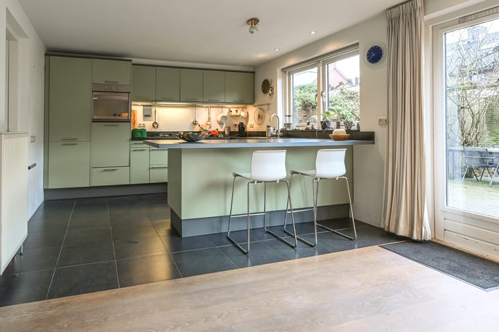 Photo 15 of Roos en Beeklaan 22