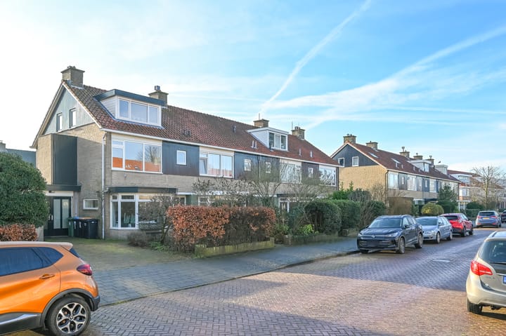 Photo 48 of Roos en Beeklaan 22