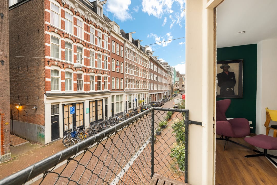 Photo 11 of Fokke Simonszstraat 27-1